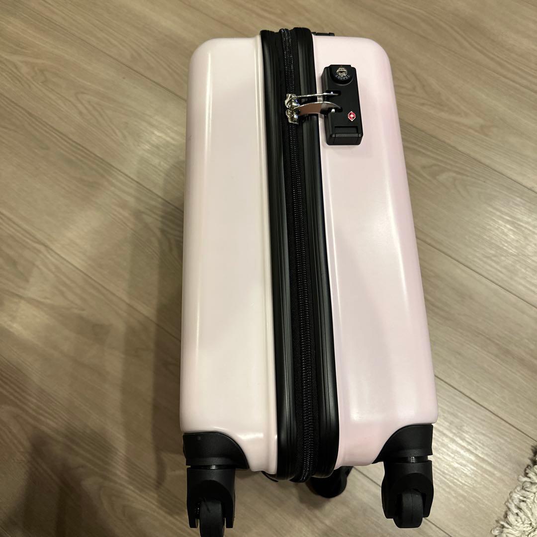 サンリオ 当りくじ mikko キャリーケース - メルカリ