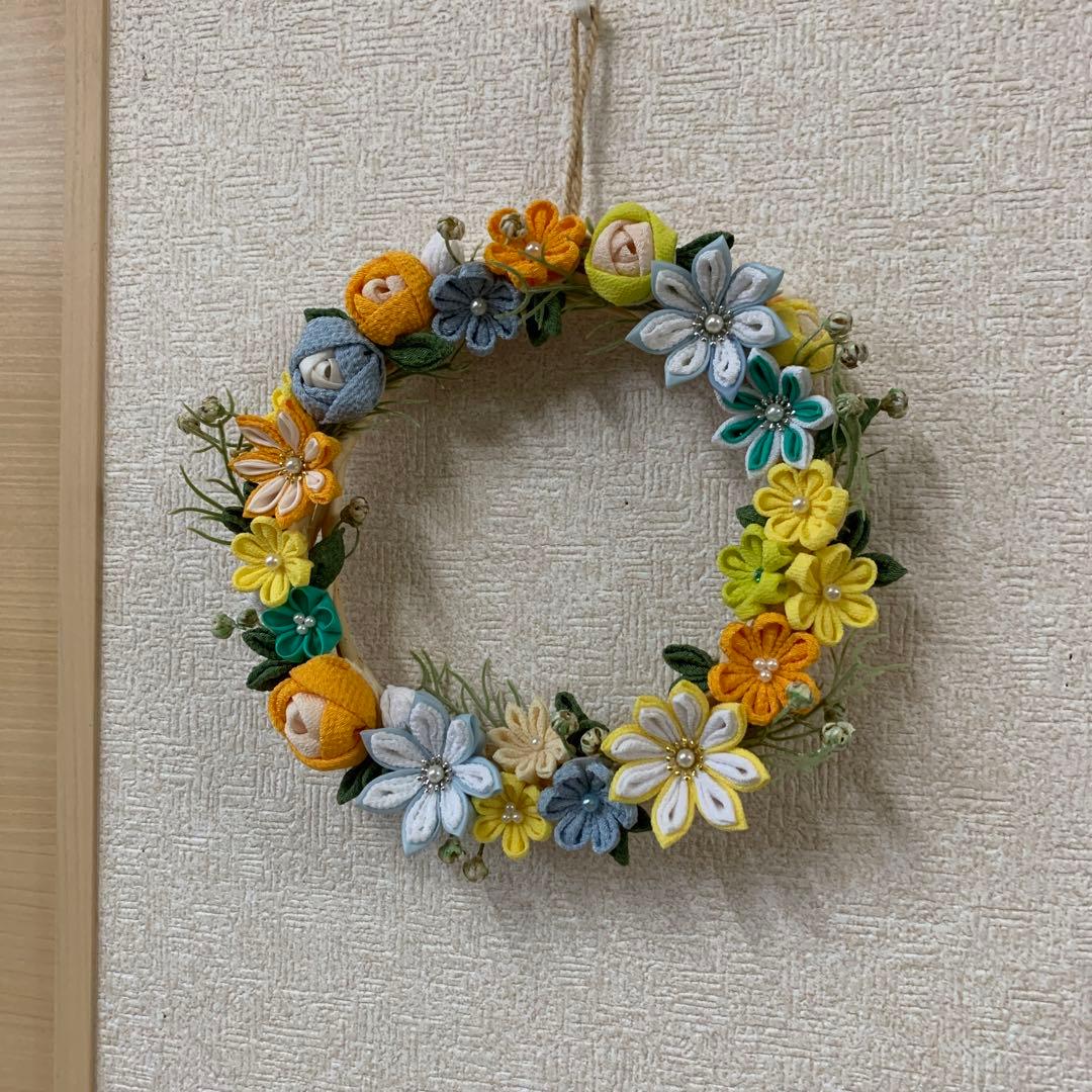 つまみ細工リース イエローブルー - メルカリ
