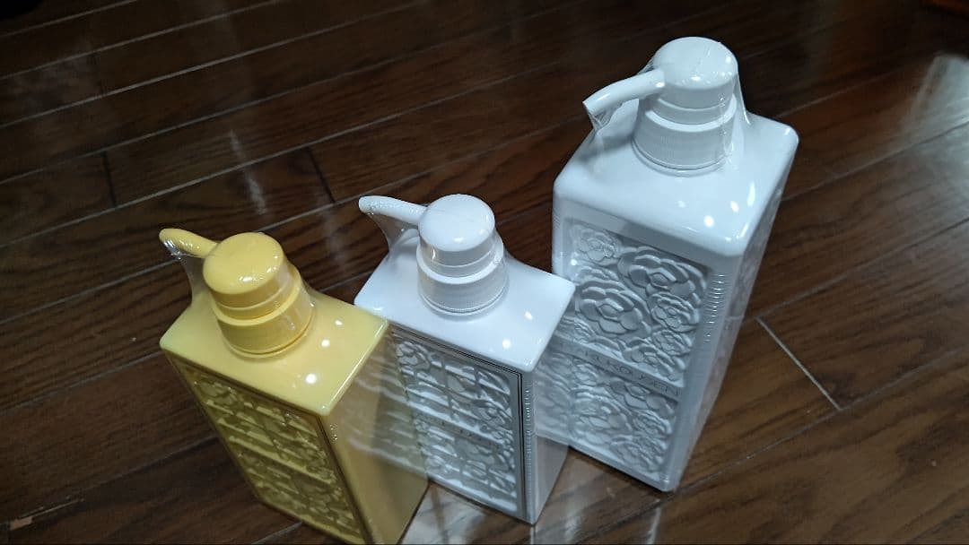 薬酵泉　1000ml×１本　500ml×２本 ○2個セット○ 薬酵泉 薬用全身洗浄料 500ml ローヤルゼリー配合 医薬