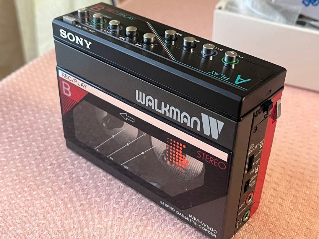 希少品 SONYのダブルカセットウォークマン「WM-W800」 - メルカリ