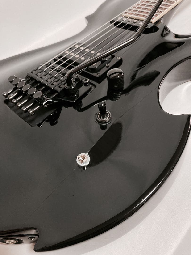 新品弦張替済】GrassRoots エレキギター ナイトメア 咲人モデル - メルカリ