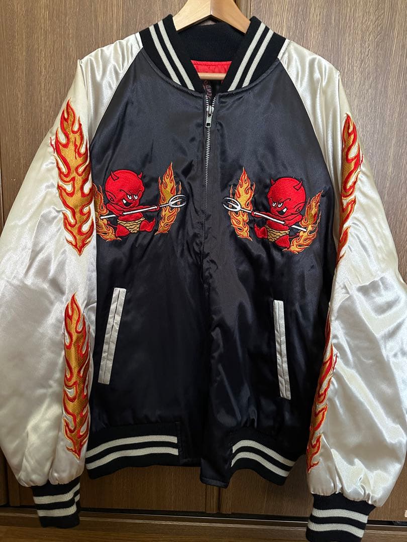 レッドホットデビル スカジャン - メルカリ