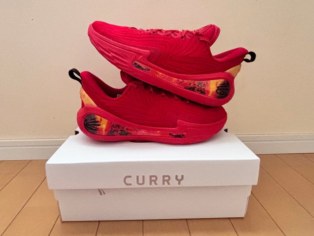 カリー12 Spark 値段交渉◎ アンダーアーマー公式】 カリー12 ＜SPARK＞（バスケットボール/KIDS）