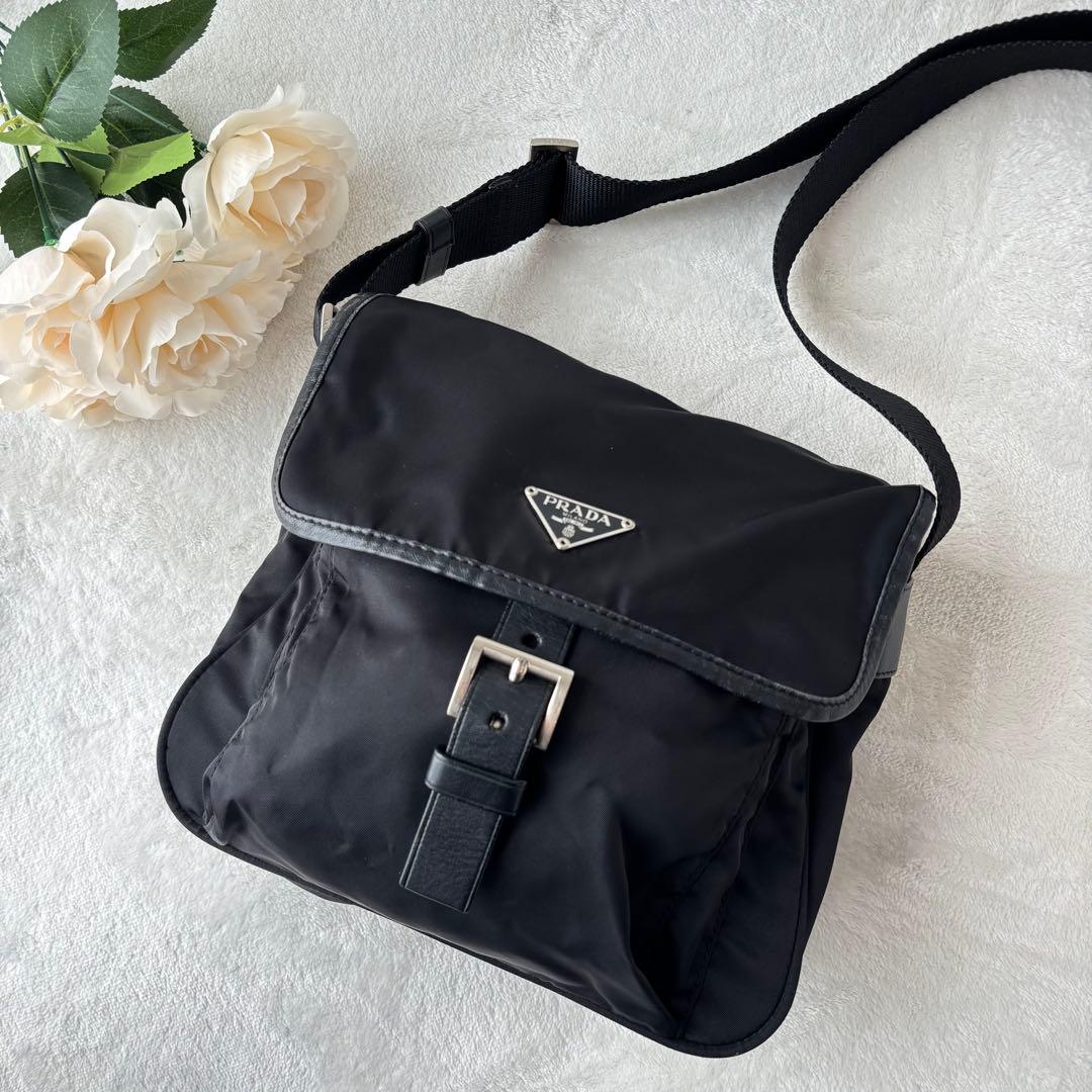 極美品】PRADA プラダ ショルダーバッグ 三角ロゴ ナイロン フラップ