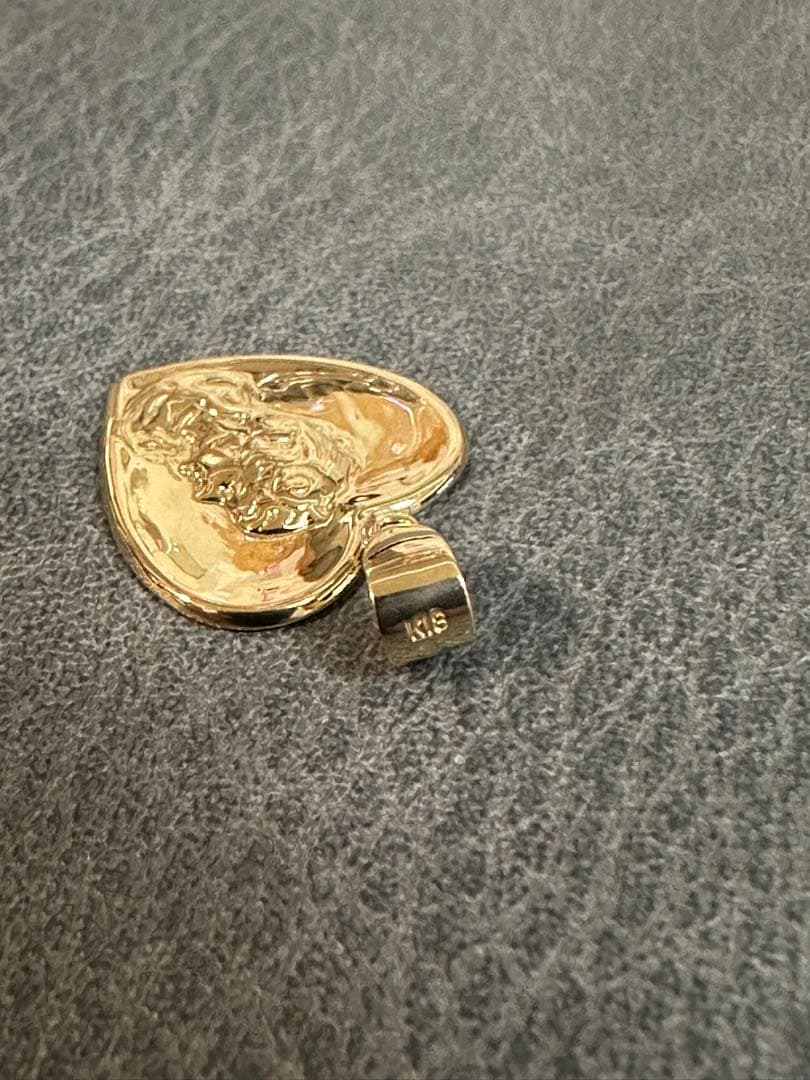 K18 1グラム エリザベス ハート ペンダントトップ