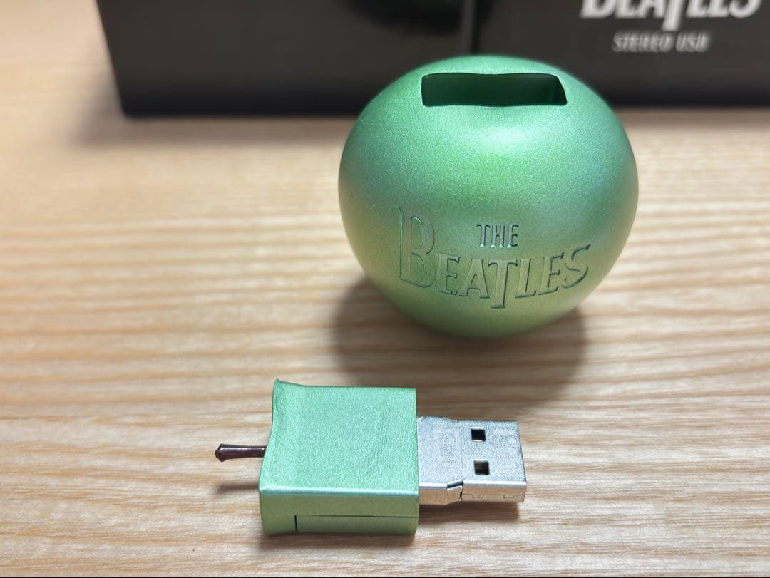 ザ ビートルズ USBボックス THE BEATLES USB - メルカリ