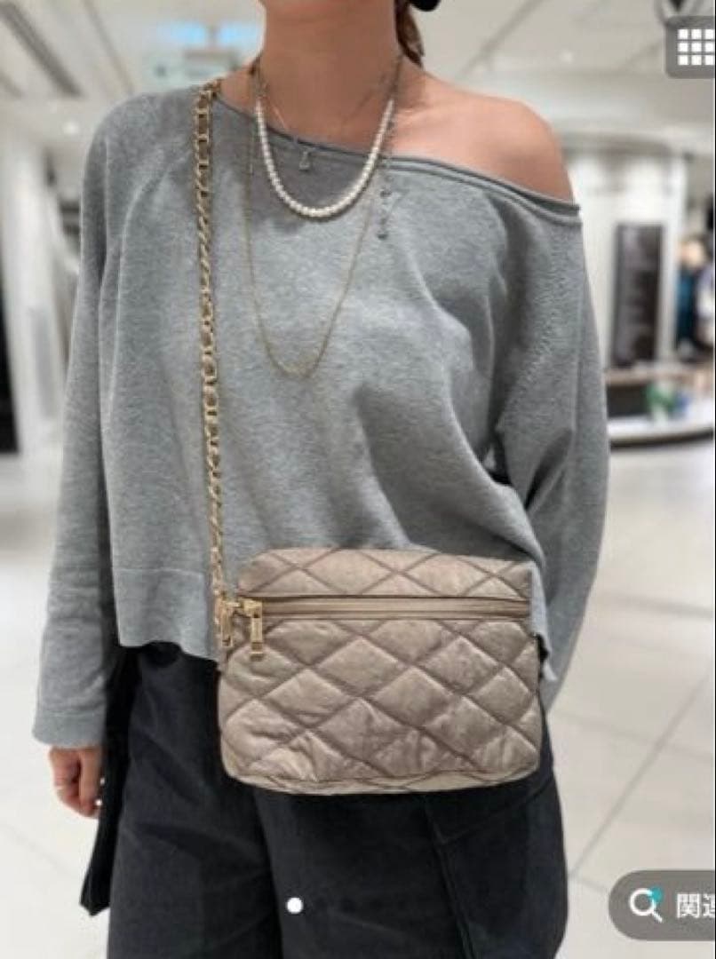 soleil ソレイル　トープイエロー チェーンバッグ　バニティ　財布つき ペレボルサ PELLE BORSA ミニL字長財布 （イエロー） -ファッション