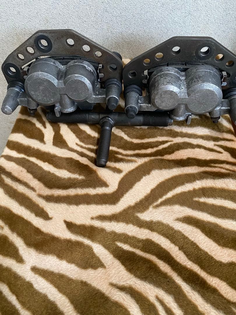 最終値下げ　ゼファー750 純正キャリパー　前後1台分 2026年最新】Yahoo!オークション -ゼファー750ブレーキキャリパーの