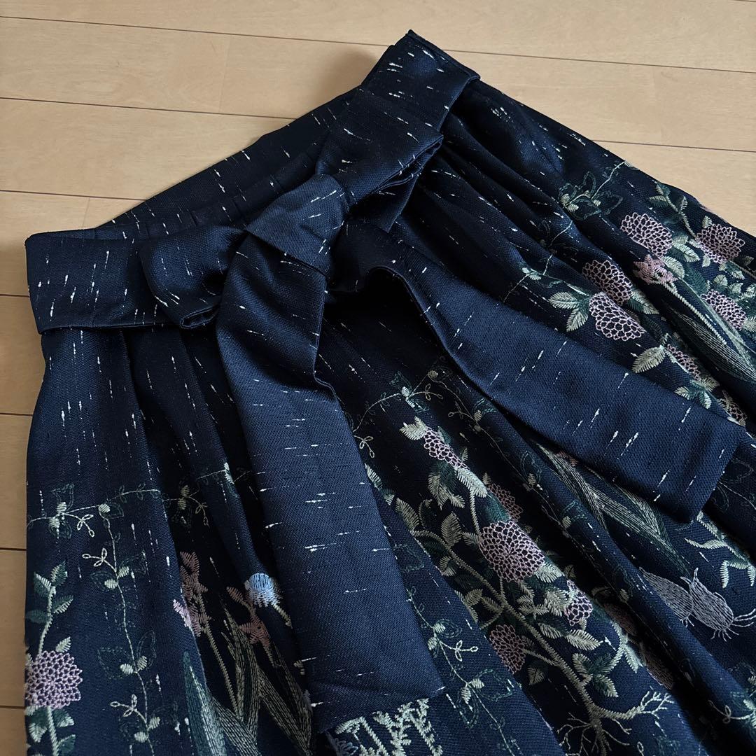Lois CRAYON Place Departure花柄刺繍スカート PlaceDeparture ロイス
