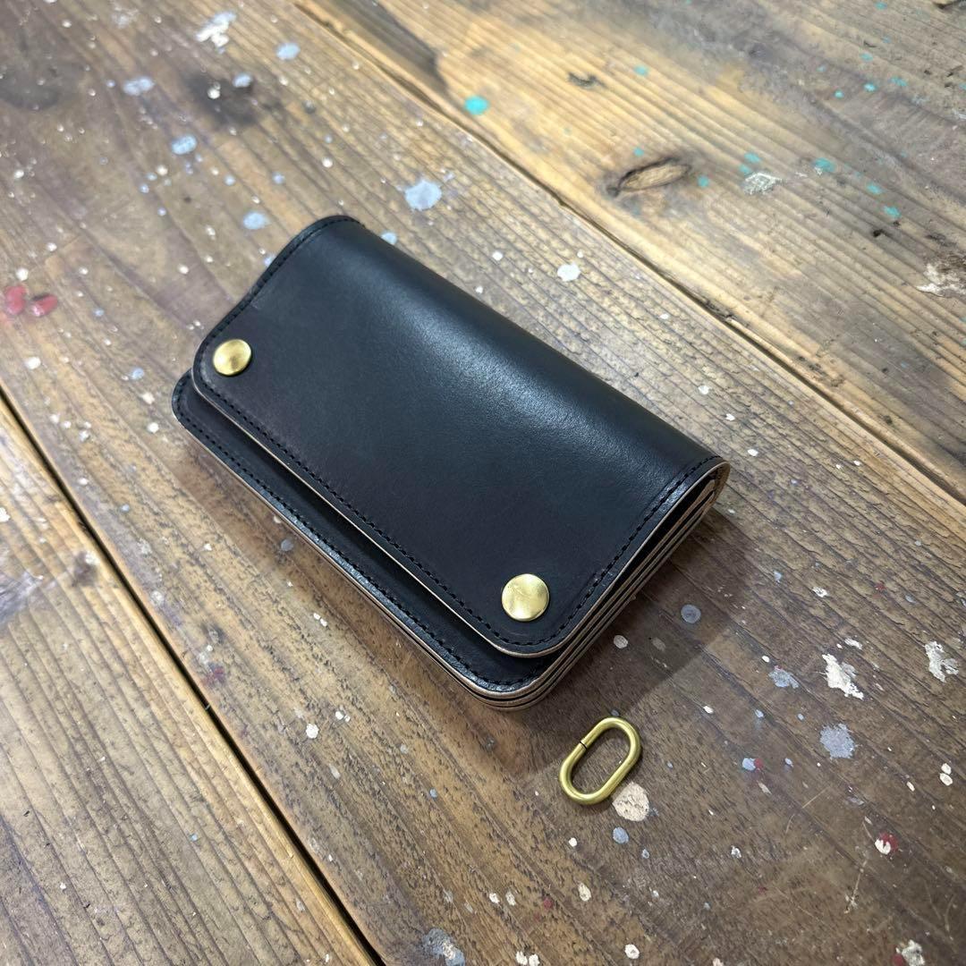 ミドルトラッカーウォレット 丘染め茶芯ブラック 真鍮 トラッカー