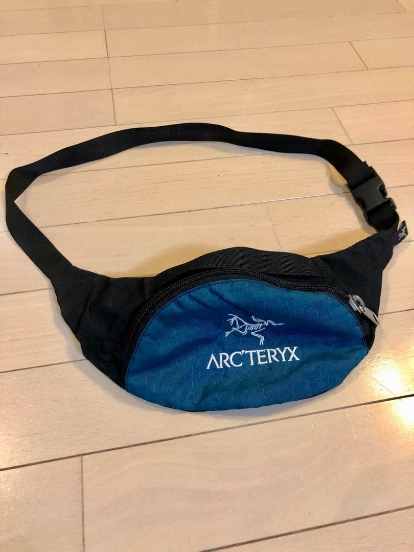 90’s アークテリクス アーバンファニー カナダ製 楽天市場】ARC'TERYX(アークテリクス)×BEAMS(ビームス) Waist Pouch