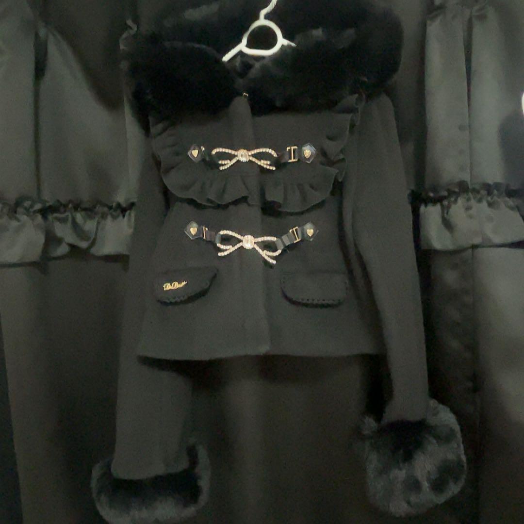 リズリサ ビジューリボンショートフードコート ブラック - メルカリ