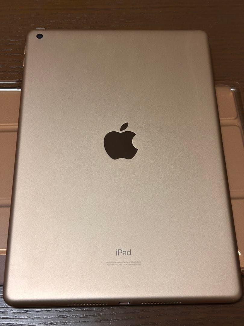 【傷なし】 iPad 第8世代32GB ピンク 本体 ケーブル付き 92% Apple iPad 10.9インチ 第10世代 Wi-Fi 64GB 2022年秋モデル MPQ33J/A