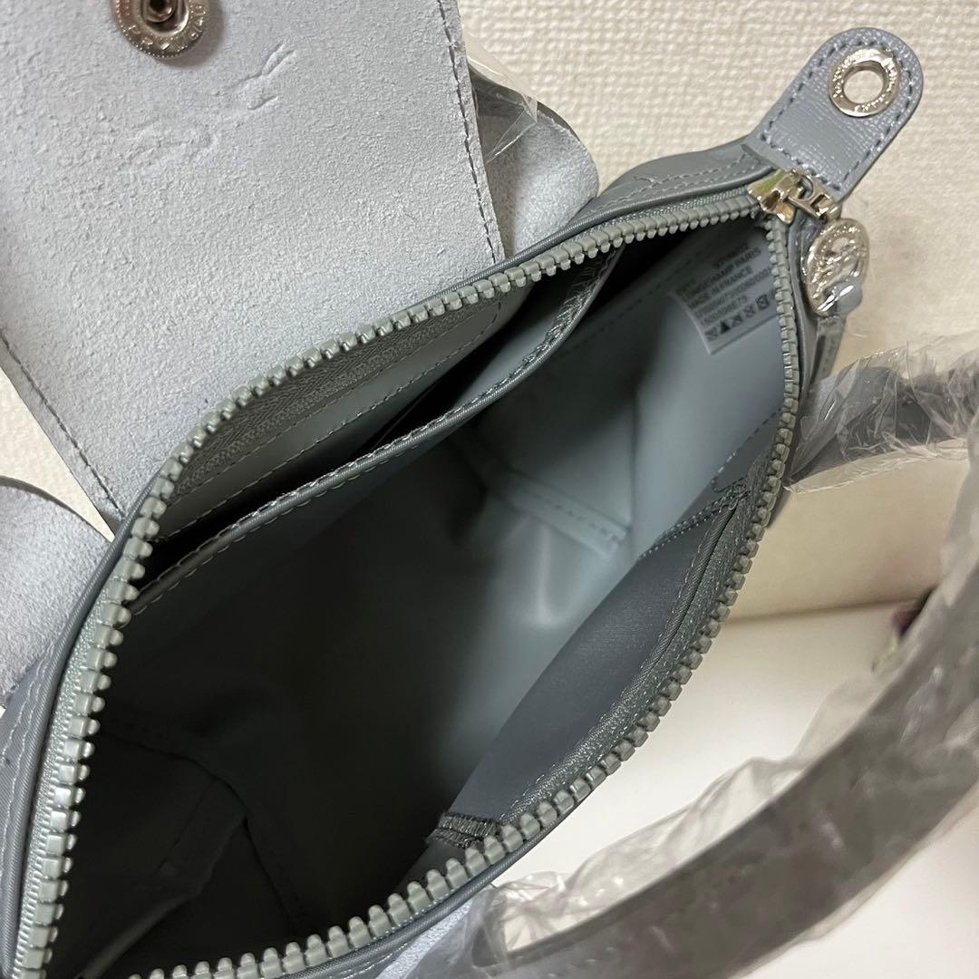 新品】LONGCHAMP プリアージュXS セメント色3WAY - メルカリ