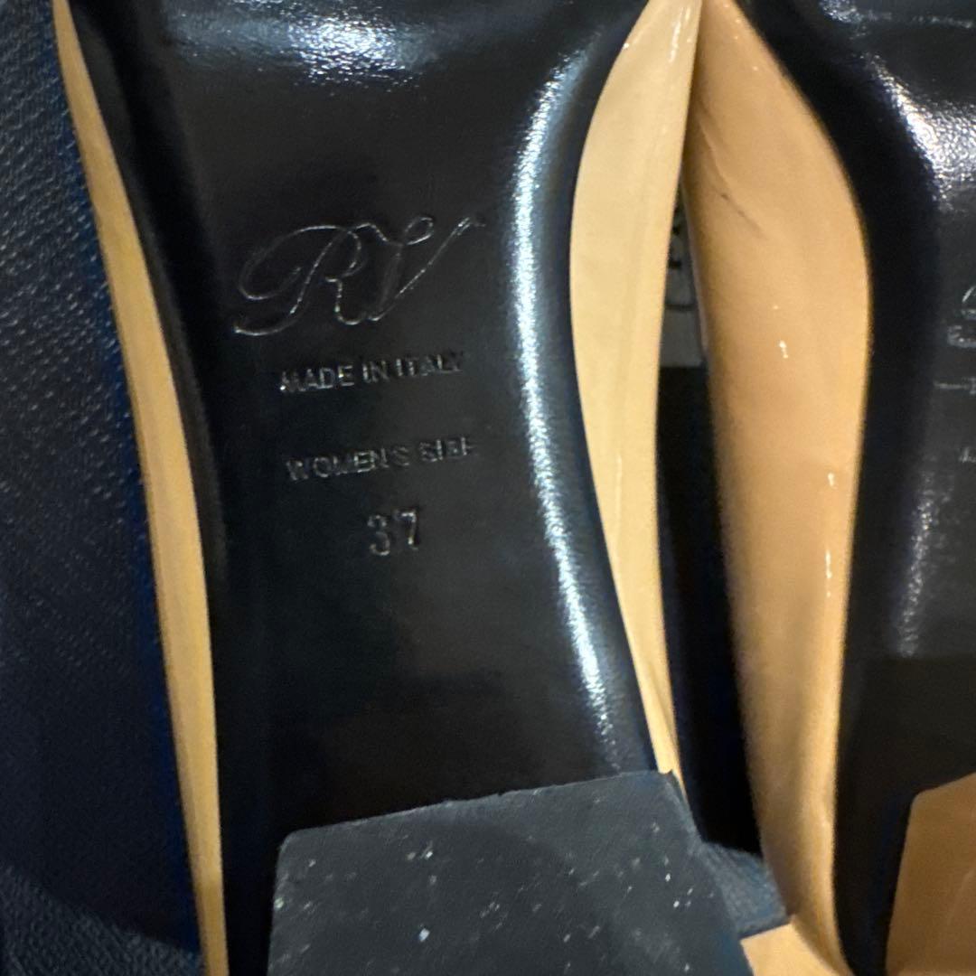 激美品！Roger Vivier ベージュ スクエアトゥパンプス 中ヒール - メルカリ