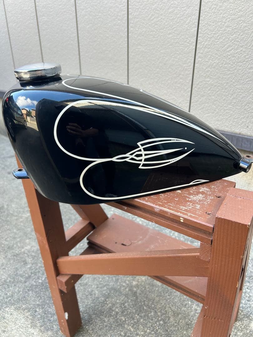 スポーツスター　タンク　社外　ピンスト　チョッパー チョッパー及びハーレーのガソリンタンクについて