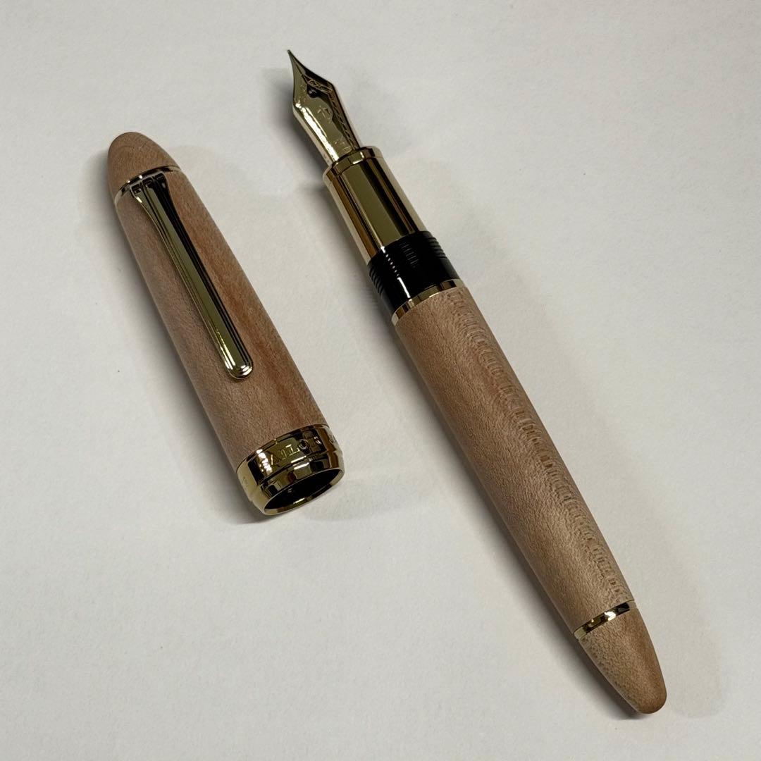SAILOR セーラー ハードメープル ナチュラル 万年筆 中細 新品)SAILOR セーラー 万年筆 ハードメープル ナチュラル 中細字（商品