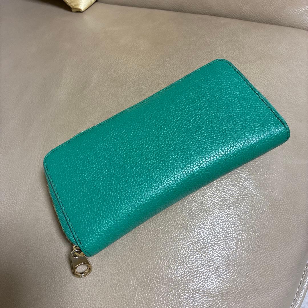 COACH グリーン 長財布 - メルカリ