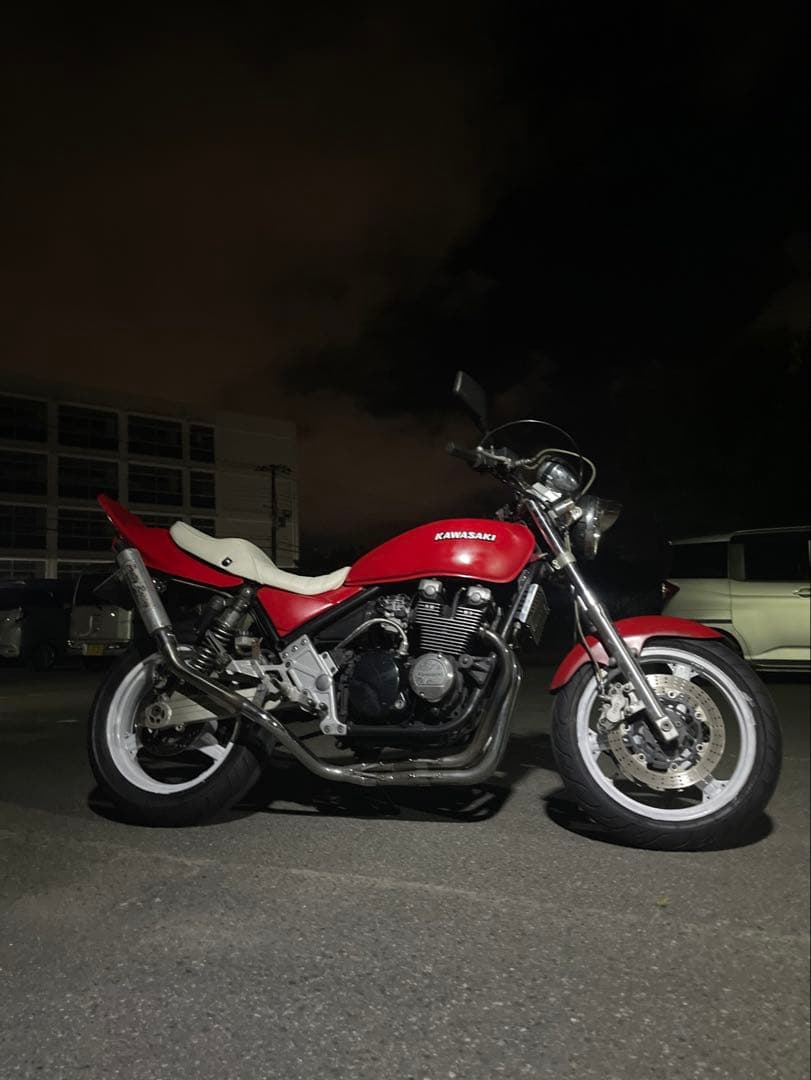 ゼファー400 赤ソリ外装　ゼファーχ zephyr ゼファー400 FXタイプ塗装済み外装セット(E1レッド)前期シート【納期