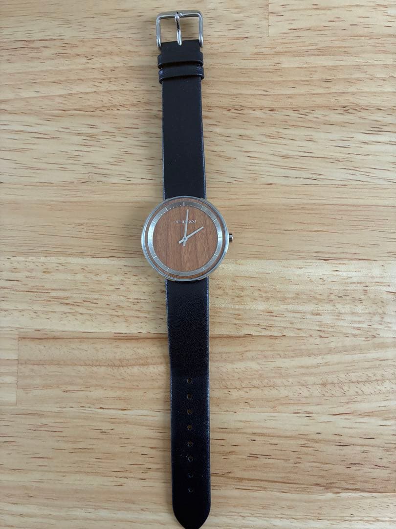 ヴェアホイ　サクラ VEJRHØJ(ヴェアホイ)のSAKURAをレビュー！ペアウォッチも人気の