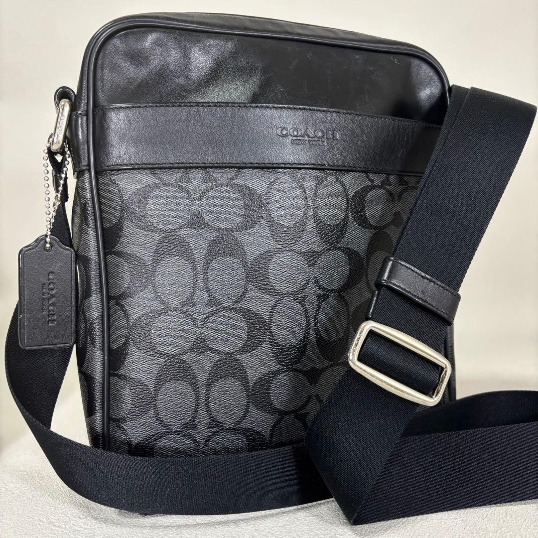 美品 コーチ サリバン ヘリテージ クロスボディ ショルダーバッグ PVC