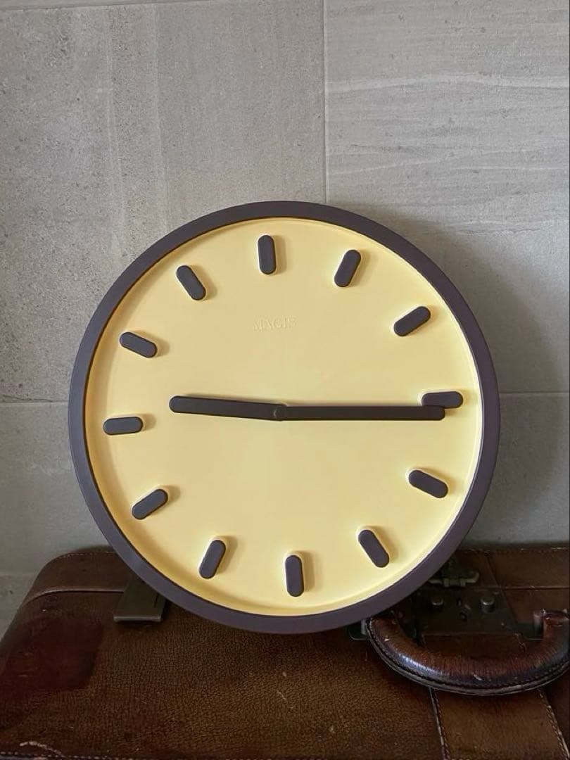 MAGIS マジス Tempo ウォールクロック 時計 ブラウン 深澤直人 楽天市場】【プレSSクーポン発行中】【掛けフックプレゼント】MAGIS