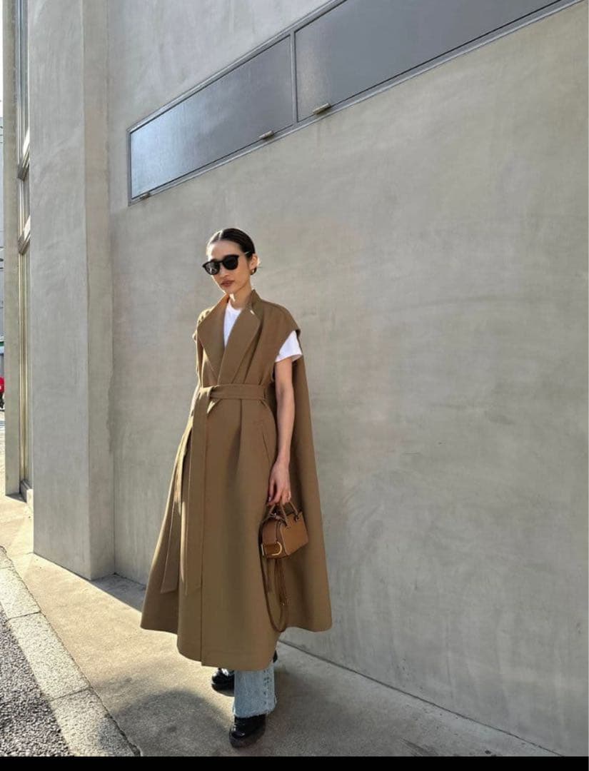 ELLIE スリーブレスコート【BEIGE】 スリーブレスコート【BEIGE】 – ELLIE