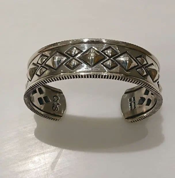 CODY SANDERSON コディサンダーソン バングル ブレスレット Cody Sanderson (コディサンダーソン) 4ROW WIRE LINK W/STARS | C