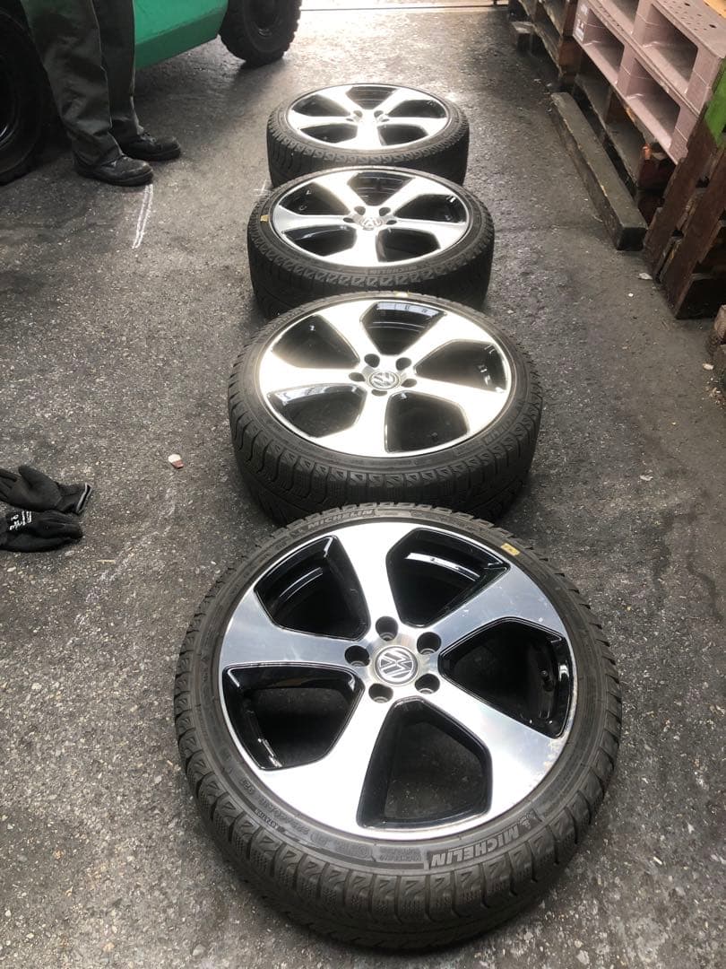フォルクスワーゲン ゴルフ7 GTI 純正18インチ7.5J+49112-5H - メルカリ