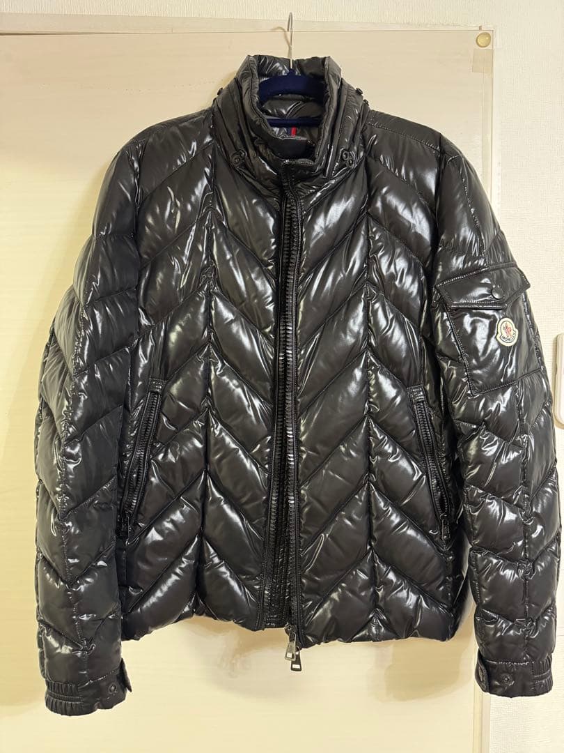 MONCLER 黒 ダウンジャケット ブラック Moncler Mayaショートダウンジャケット : ショートダウン