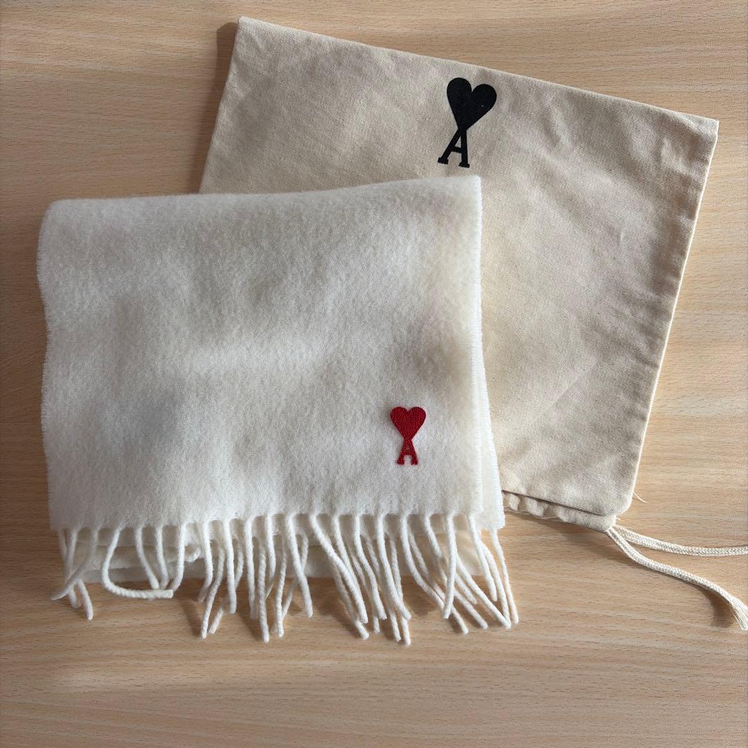 アミパリ アミパリス マフラー ホワイト 白 AMI PARIS アミパリス マフラー ウール ホワイト 白 ハート Aロゴ