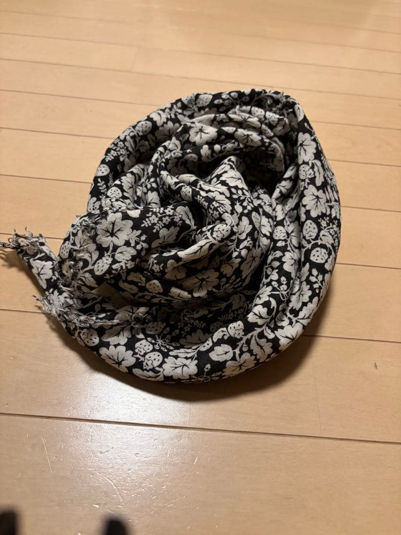 オールドマンズテーラー　ワイルドベリーガーゼストール R&D.M.Co- / OLDMAN'S TAILOR WILD BERRY GAUZE SHAWL オールドマンズ