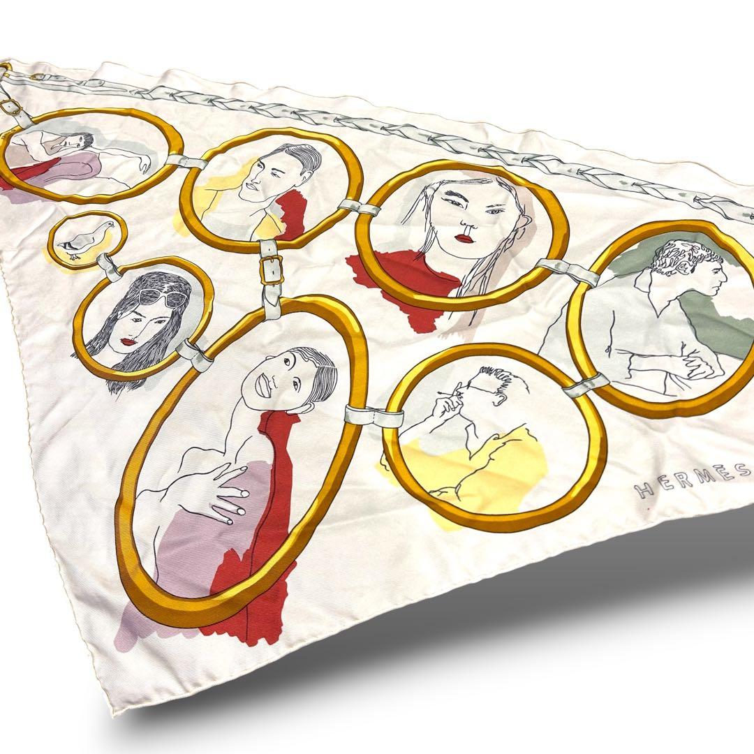 美品 HERMES エルメス ポワントゥ 三角スカーフ イラスト 総柄 楽天市場】エルメス 三角スカーフ、の通販