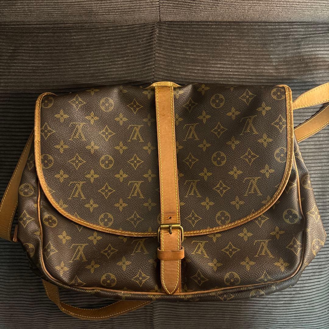 LOUIS VUITTON ソミュール 35 ショルダーバッグ モノグラム LOUIS VUITTON ルイヴィトン ショルダーバッグ モノグラム ソミュール