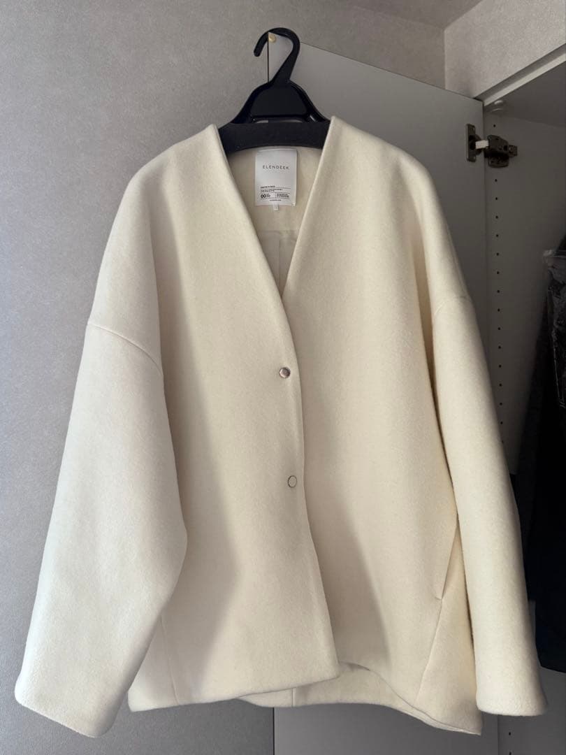 ELENDEEK 2025AW フォルムショートウールコート フォルムショートウールコート（ノーカラーコート）｜ELENDEEK（エレン