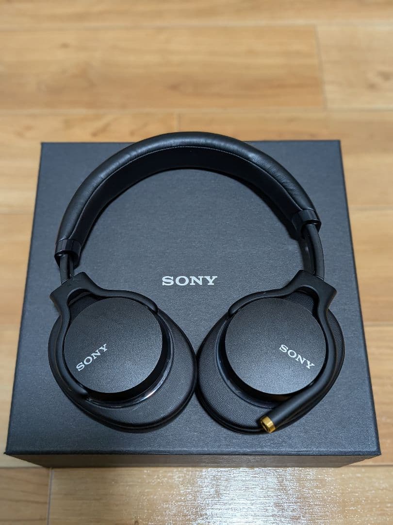 Sony ソニー 有線ヘッドホン MDR-1AM2（ブラック） Amazon.co.jp: ソニー SONY ヘッドホン MDR-1AM2 B : ハイレゾ 密閉型