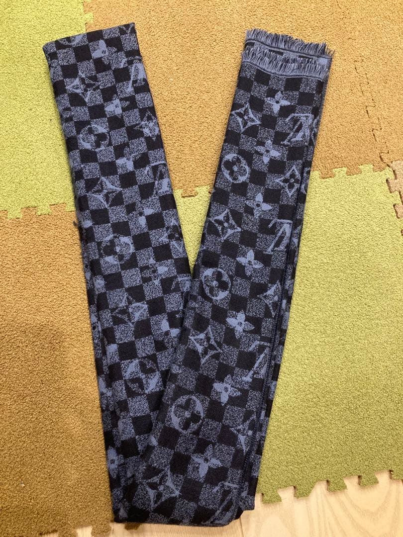 ヴィトン　ネイビー　ストール　マフラー LOUIS VUITTON（ルイ・ヴィトン） レディース ブランド マフラー
