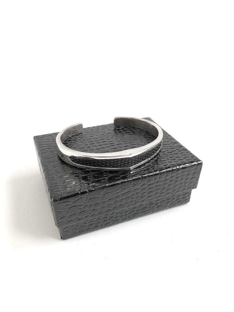 BACKLASH シルバーバングル DEVOA JULIUS STRUM N07 BACKLASH シルバーバングル DEVOA JULIUS STRUM N07 - メルカリ