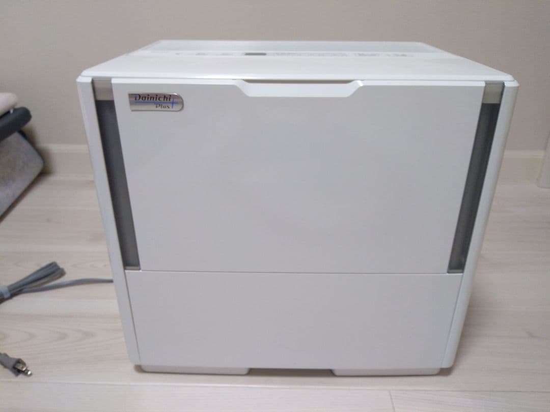 DAINICHI 大型 加湿器 HD-243(W) ダイニチ工業㈱ ダイニチ HD-243-W ハイブリッド大型加湿器(ホワイト) ウエダ金物