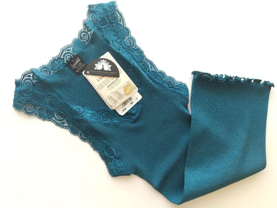 《Oscalito》オスカリート　タンクトップ　ウール・シルク　サイズ3＊他あり