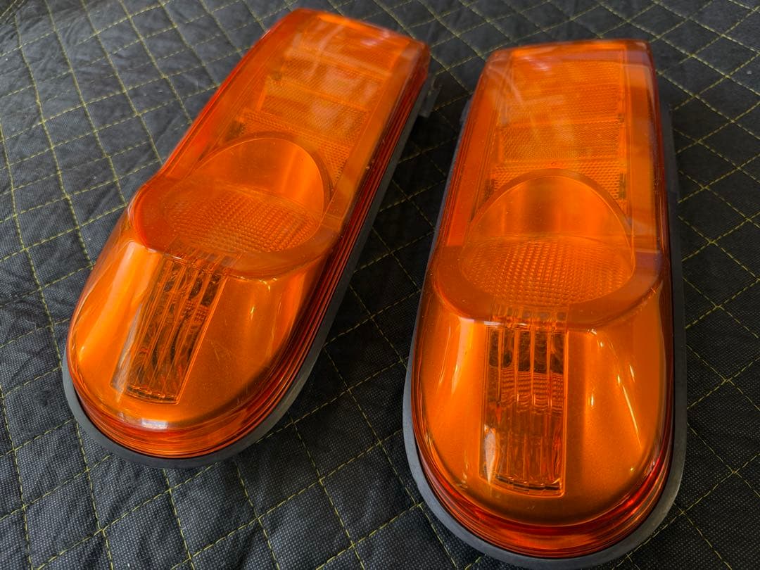 トヨタ　FJクルーザー US仕様　ウインカーレンズユニット 左右 トヨタ FJクルーザー 純正ウィンカーレンズ交換｜グーネットピット