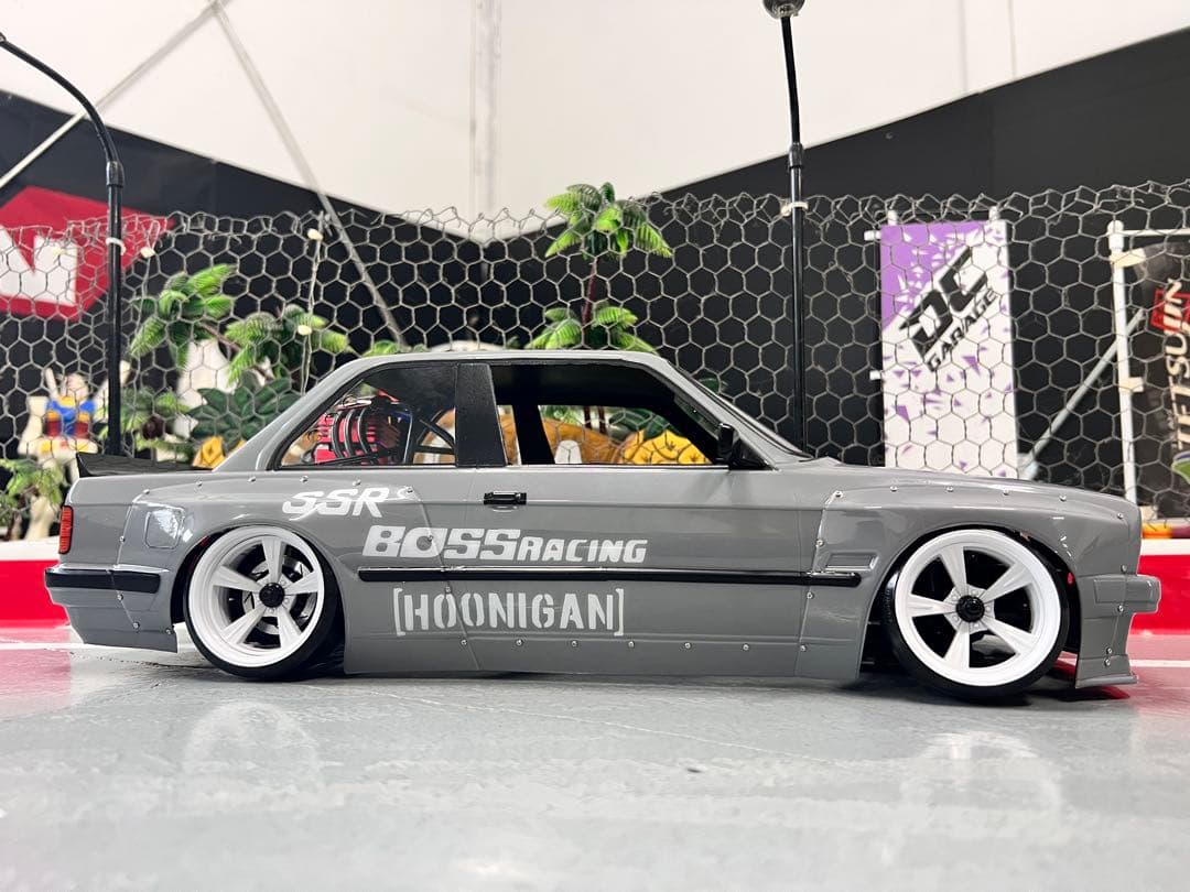 Eromatu193様専用MST製E30ラジコンボディ 塗装済 - メルカリ