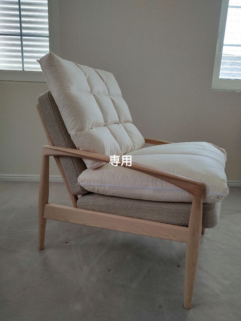 羽毛クッション中材 楽天市場】フェザーヌードクッション 50×50cm（羽毛 クッション