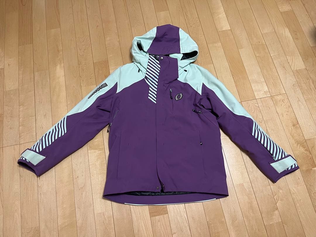 【ON-YO-NE オンヨネ】スキーウェア 2023-24モデル　上S下M オンヨネ（ONYONE） スキーウェア 上下セット メンズ SUIT スーツ