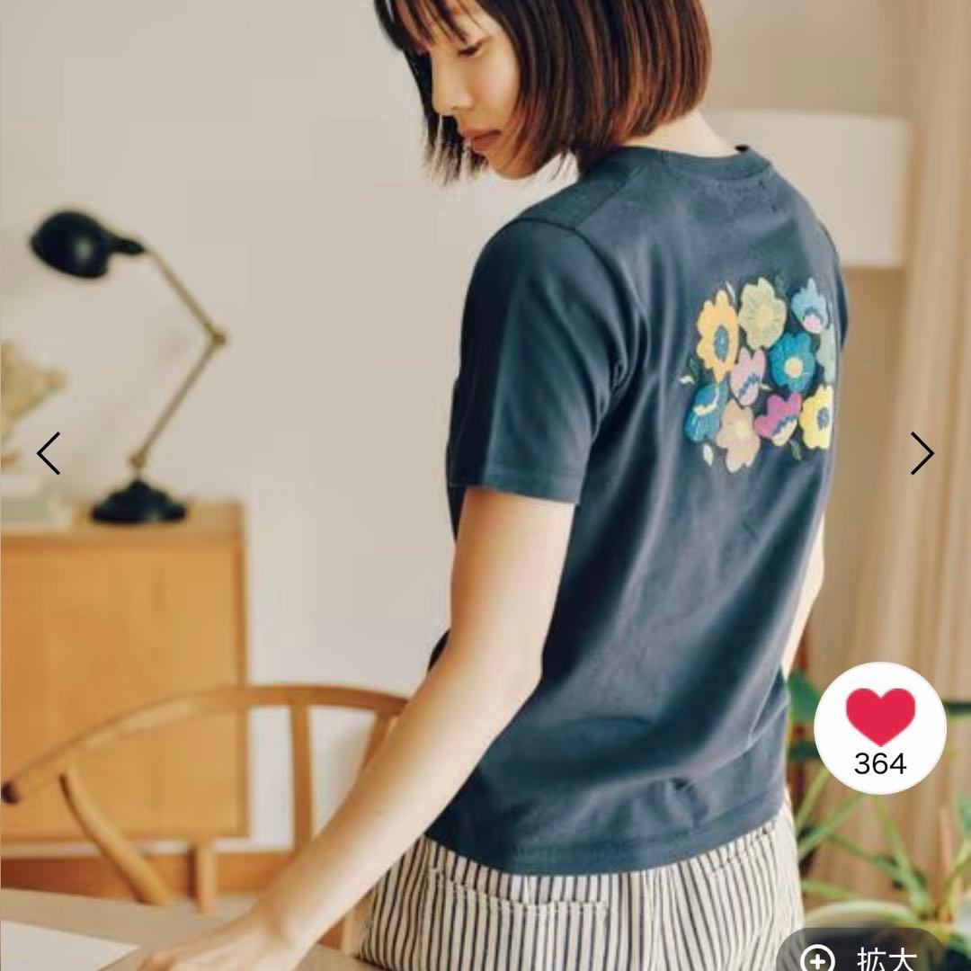 ボーイフレンド シーズン2】コラボ アソートフラワーTシャツ - メルカリ