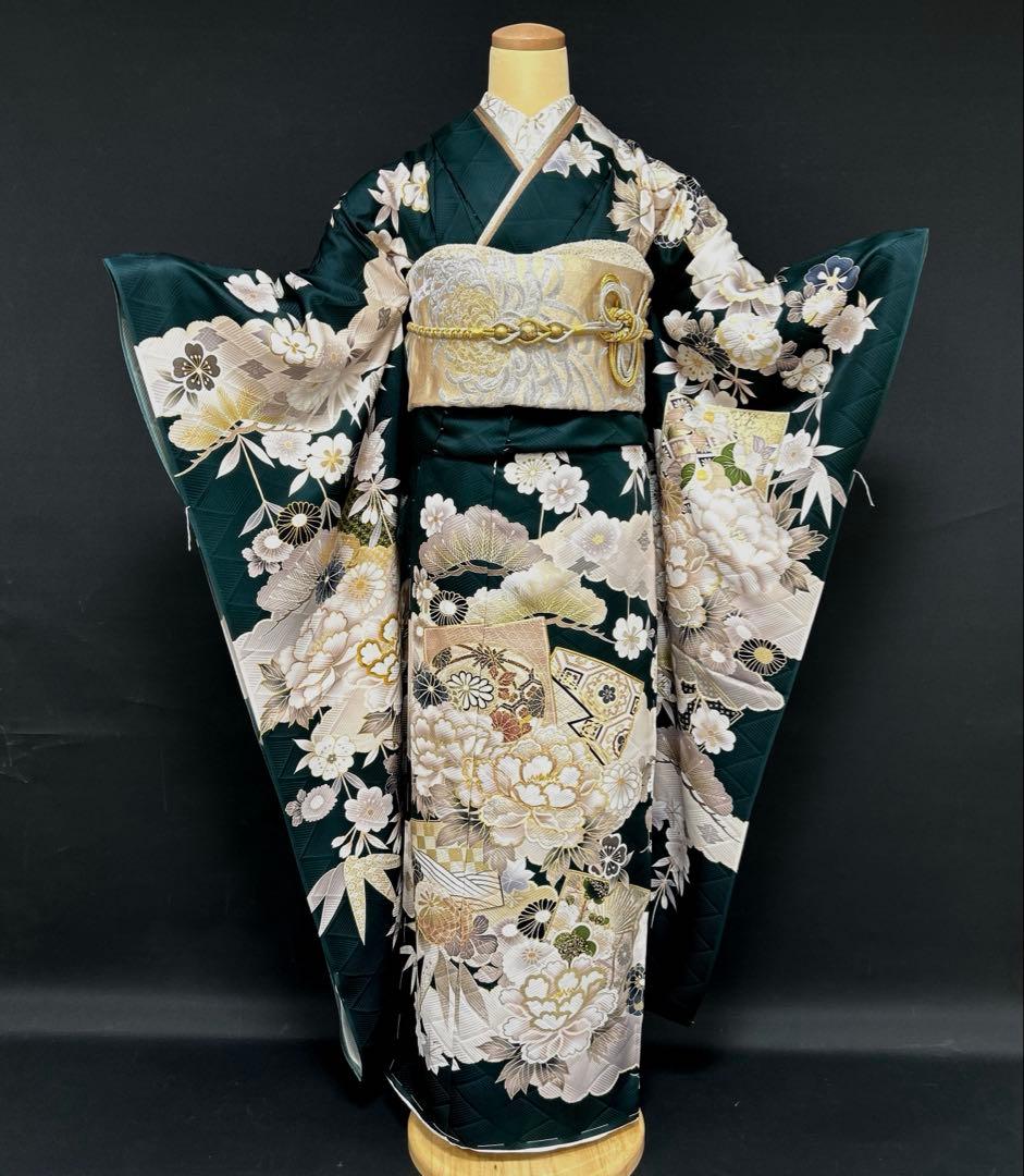 深緑色の豪華な牡丹に松竹梅の古典振袖フルセット(ガード加工・着物バック・髪飾り) 楽天市場】【中古】振袖 7点フルセット Lサイズ 振袖セット 振袖フル