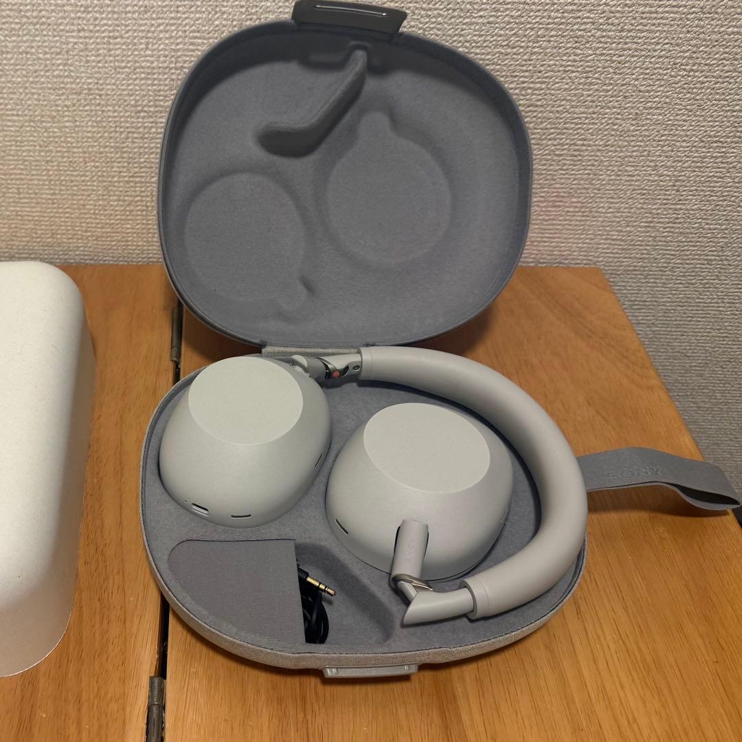 WH-1000XM6 ホワイト　本体+ケース Amazon | Sony WH-1000XM6 ワイヤレスヘッドホン 対応 ケース。ハード