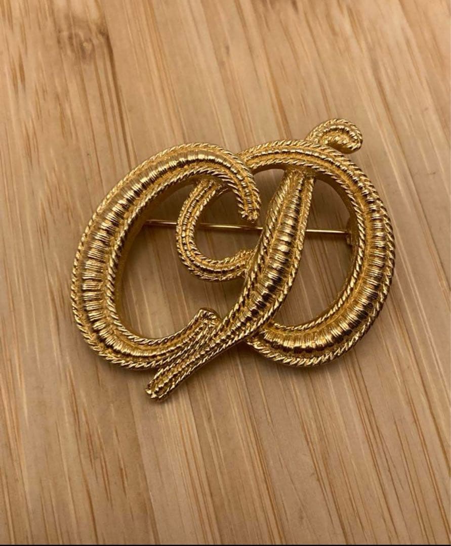 ディオールブローチ美品激安 クリスチャン ディオール(CHRISTIAN DIOR)|ブローチ|【ハードオフ公式