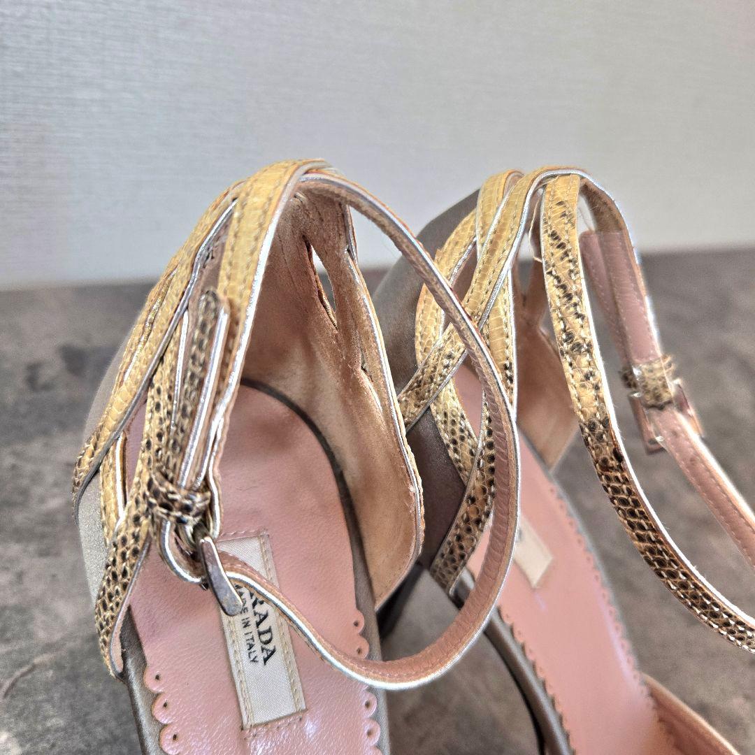 美品 PRADA プラダ パイソンコンビ サテンパンプス 22.5cm ゴールド
