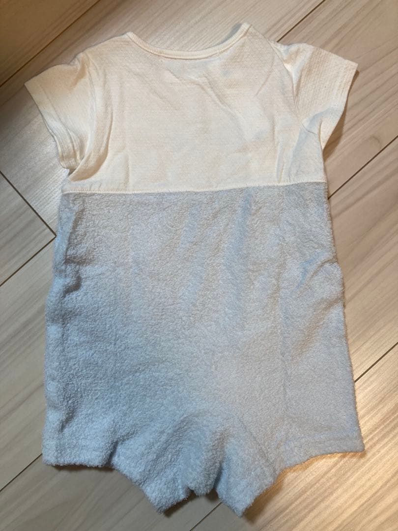美品】現行品 familiar ボタン付きロンパース 70 水色 - メルカリ